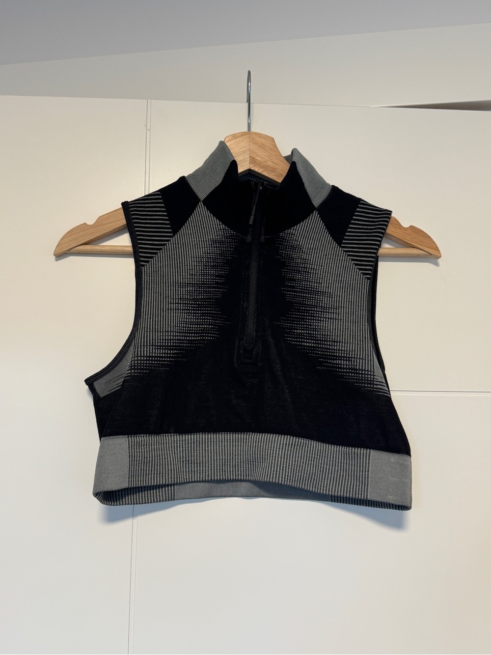 Adidas Y-3 Black Engineered Top - Picture 4 of 6
